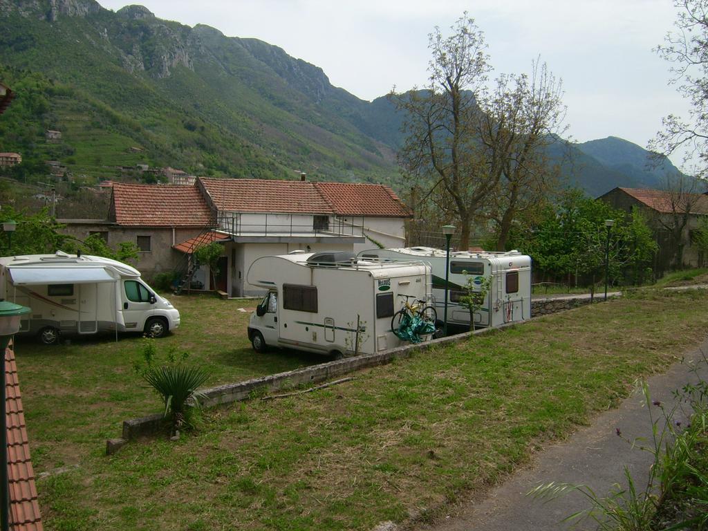 Agriturismo Mare E Monti Tramonti Luaran gambar