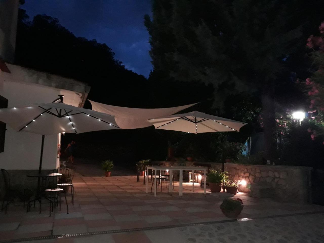 Agriturismo Mare E Monti Tramonti Luaran gambar